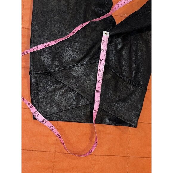 Aerie Offline Black High-Waisted Faux Leather LeggingsSize Small Womens - Picture 6 of 9
